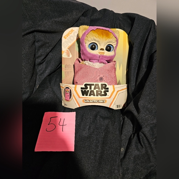 STAR WARS Galactic Pals EWOK GIRL 11" Pink PLush Toy & Satchel New - Picture 2 of 7